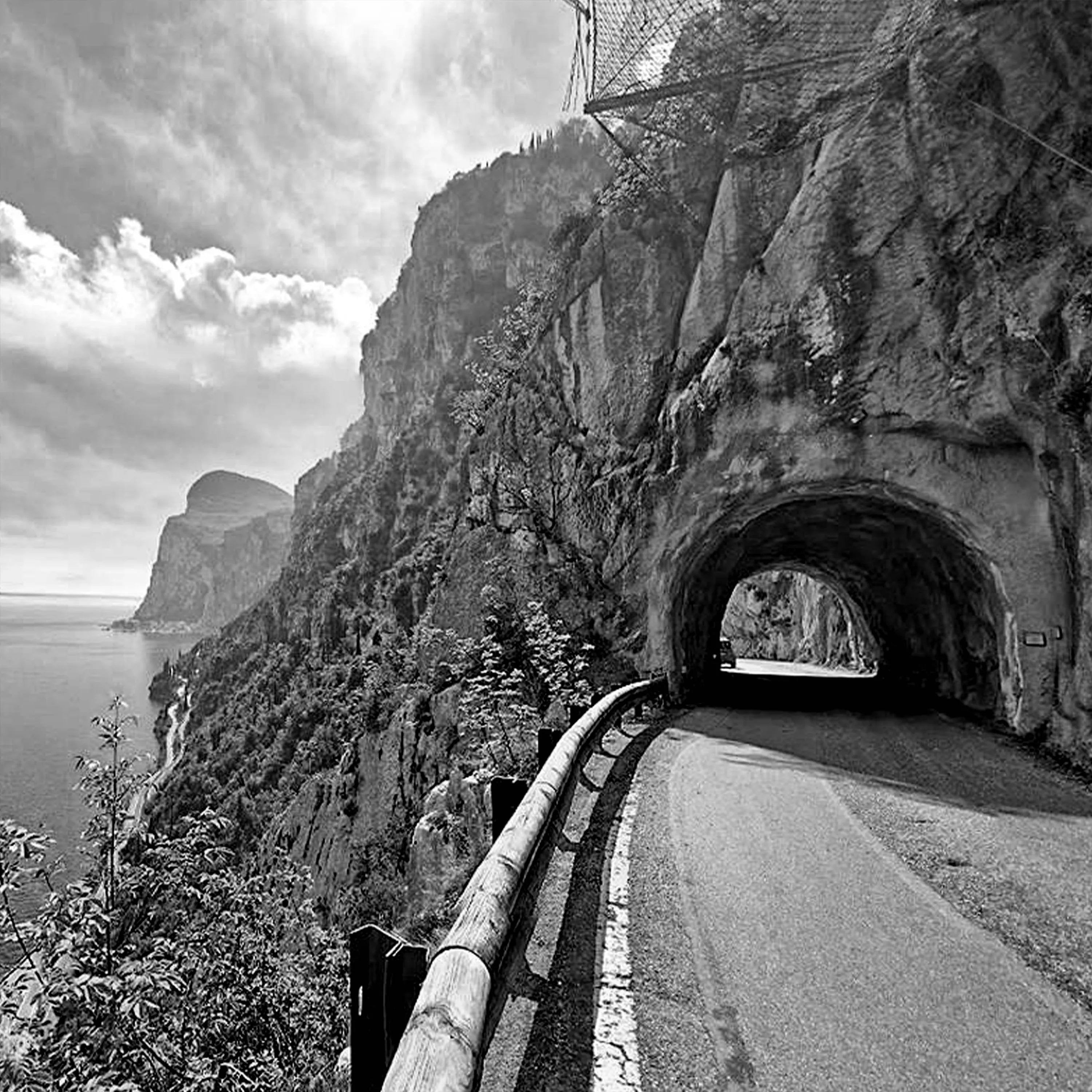 ROUTES // Lake Garda Tour Norther Italy is the home of road cycling - UDOG